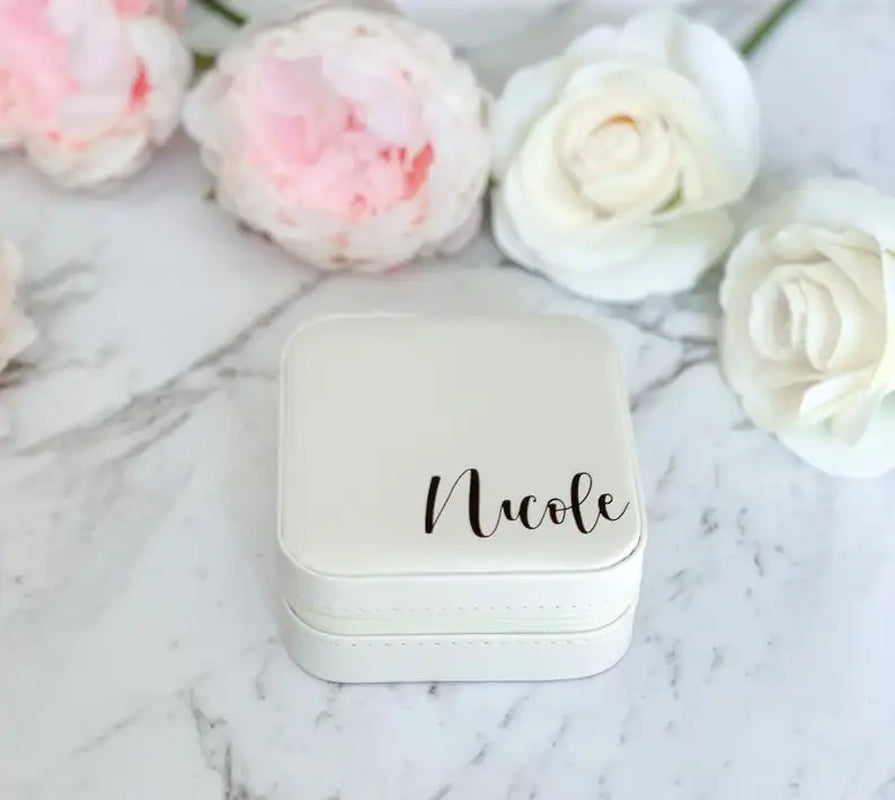 Personalized Jewelry Boxes Bridesmaid Jewelry Box Bridesmaid Gift Maid of Honor Travel Jewelry Case Box Custom Gift for Women