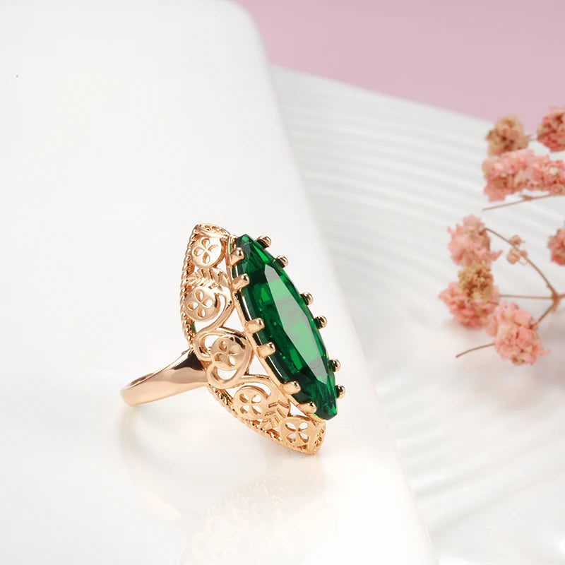 New 585 Rose Gold Ethnic Bride Wedding Ring Vintage Jewelry Trend Daily Unique Hollow Green Natural Zircon Women Rings