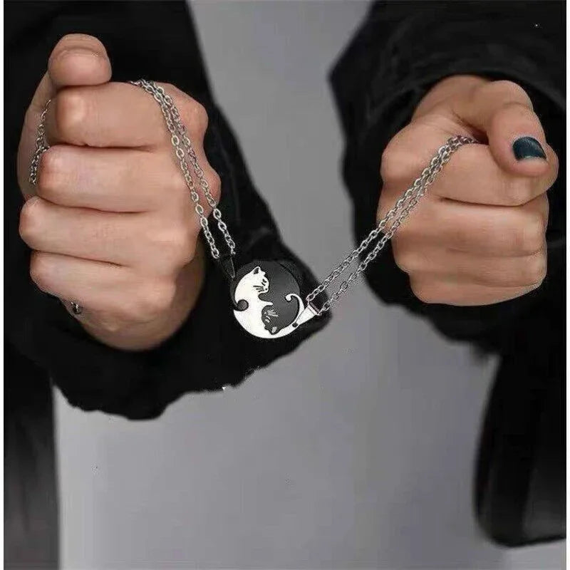 Two Cat Couple Necklaces Jewelry Stainless Steel Black White Kitten Animal Pendant Choker Necklace Lovers Friendship Gift