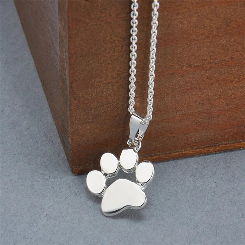 Cute Delicate Statement Necklaces Chokers Necklace Tassut Cat and Dog Paw Print Animal Jewelry Women Pendant