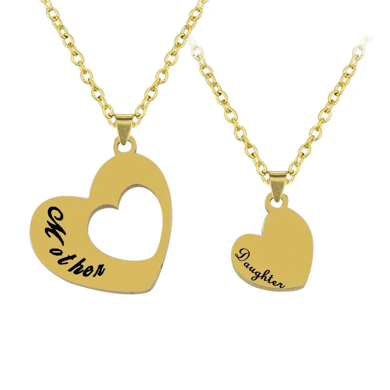 2Pcs/Set Mother Daughter Heart Necklace Stainless Steel Splicing Engraved Letter Love Necklaces for Women Girls Mom Jewelry Gift