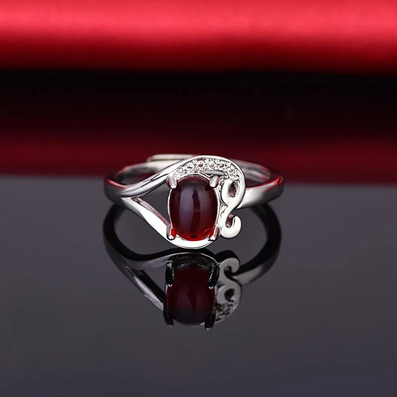 Retro Women Rings 925 Silver Jewelry Wedding Engagement Promise Party Ornaments Oval Shape Red Zircon Gemstone Open Finger Ring