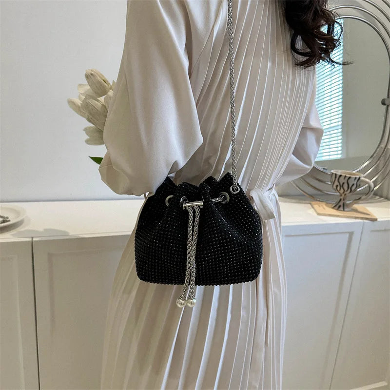 Women Fashion Diamonds Rhinestone Bucket Bags Retro Pearl Chain Ladies Shoulder Bags Shiny Small Crossbody Bags Female Handbags