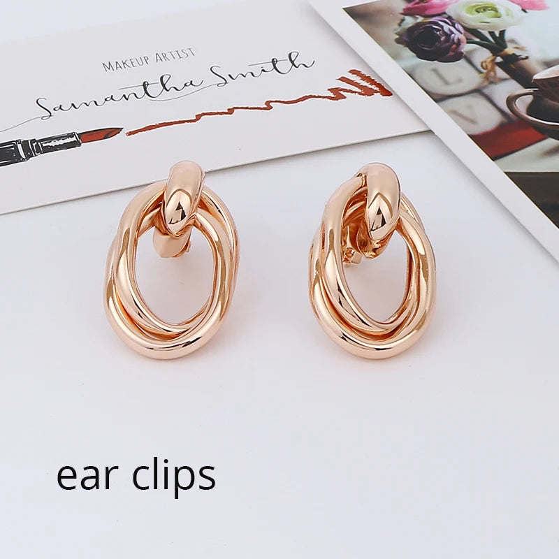 Shiny Golden Oval Shape Clip Earrings No Pierced for Women Punk Geometric Vintage Maxi Ear Clips Wedding Party Bohemian Jewelry