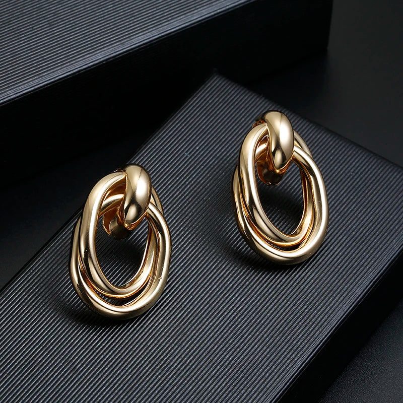 Shiny Golden Oval Shape Clip Earrings No Pierced for Women Punk Geometric Vintage Maxi Ear Clips Wedding Party Bohemian Jewelry