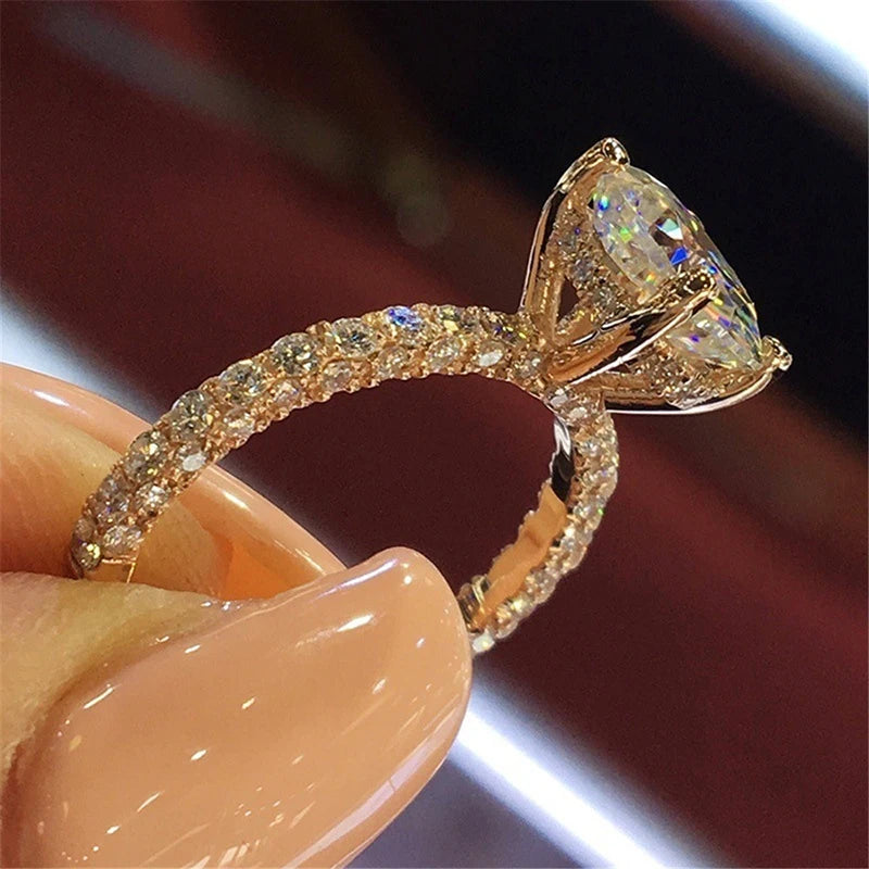 2024 Trendy Crystal Zircon Engagement Claws Design Rings for Women Female Wedding Jewelry Accessories Gift Fashion Women Rings